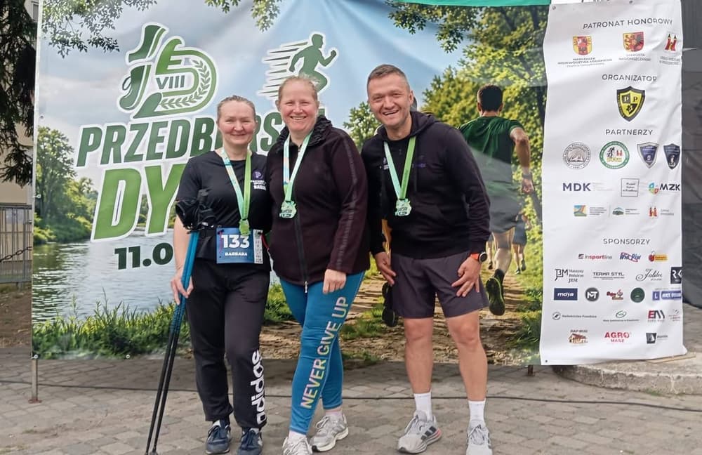 Kolejny udany start Grupy Nordic Walking Pasjonaci Sportu Włoszczowa Ekipa wybra