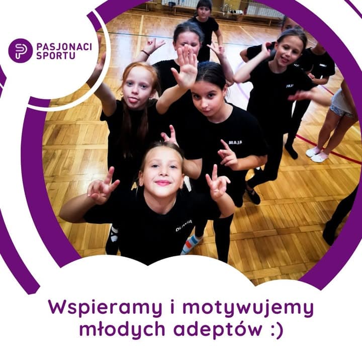 Wspieranie i motywowanie młodych adeptów to bardzo ważny aspekt nie tylko samych